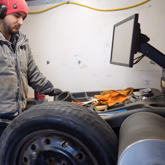 Tire Mounting Machine